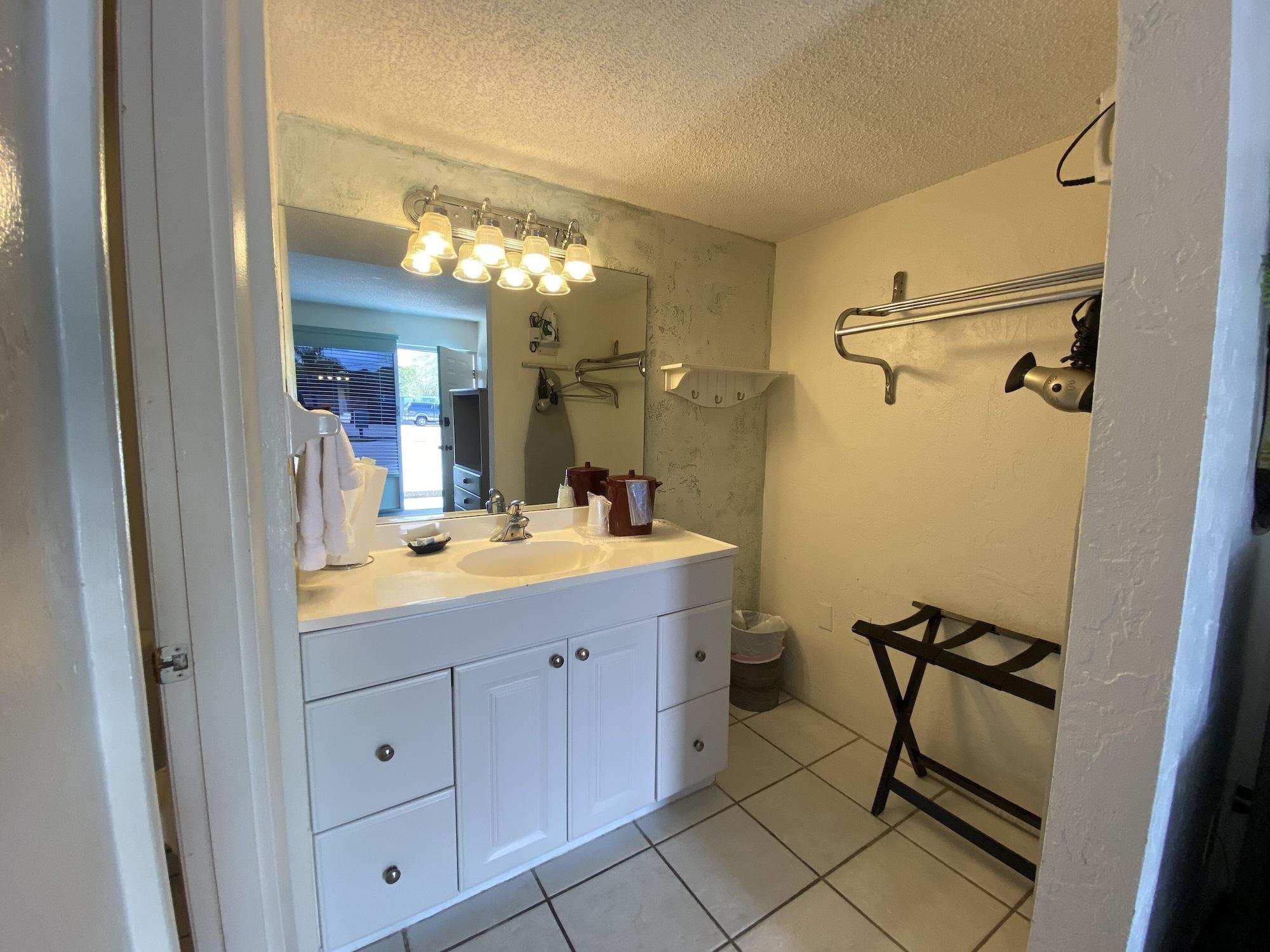 Flamingo Motel & Villas Bonita Springs North Naples Екстер'єр фото
