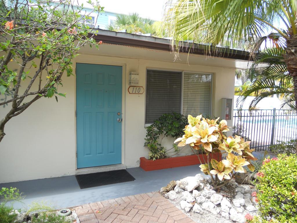 Flamingo Motel & Villas Bonita Springs North Naples Екстер'єр фото